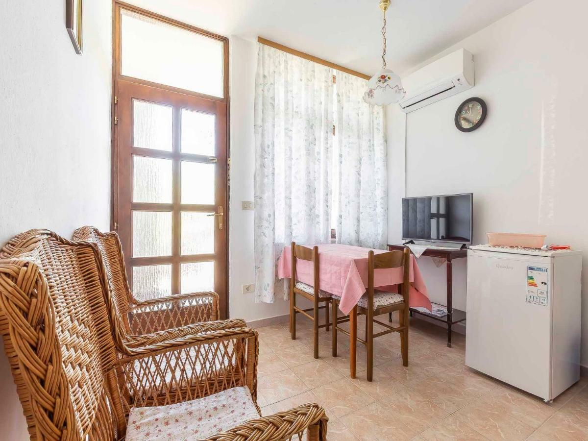 Apartamento Mira Poreč Exterior foto