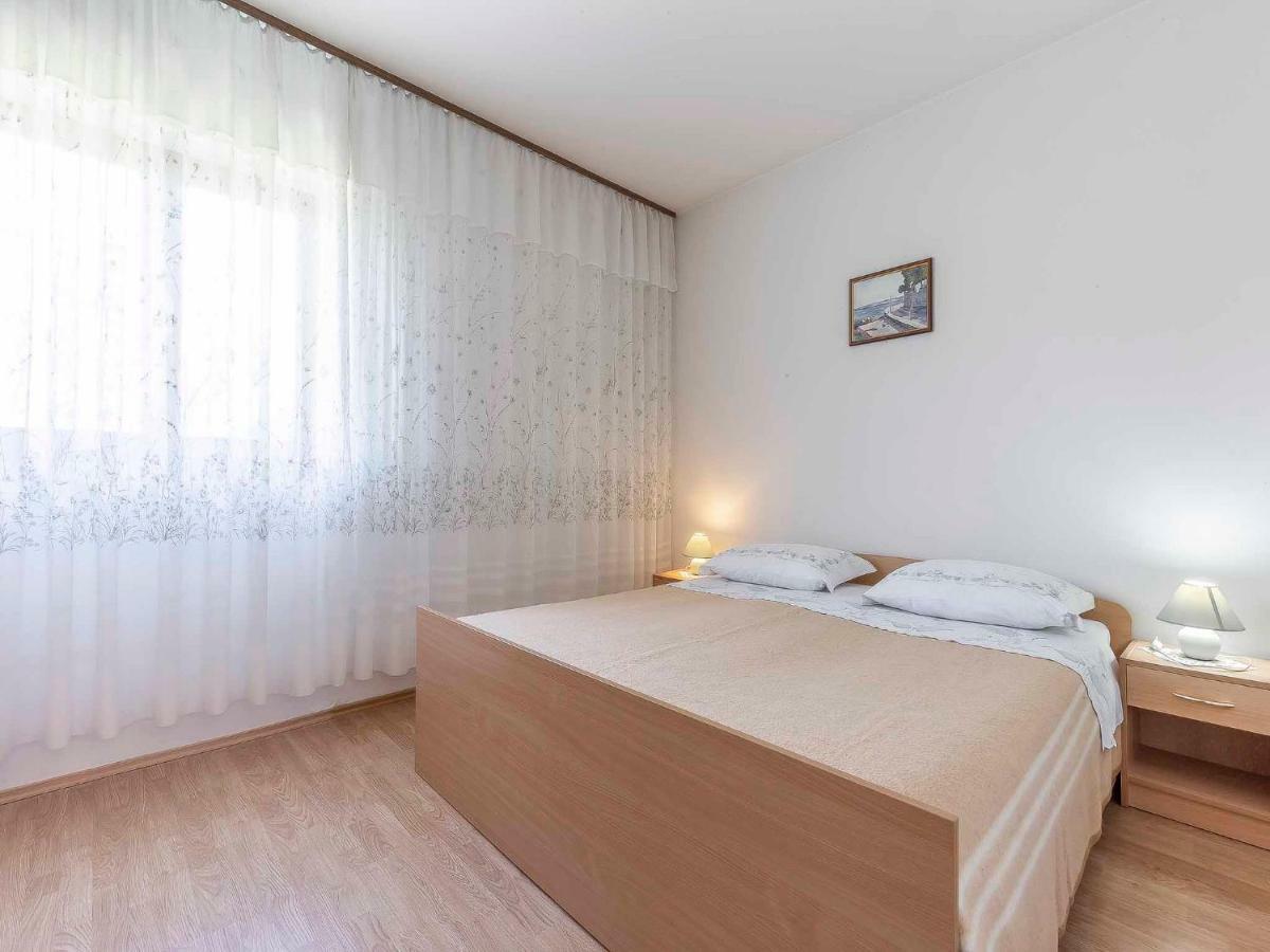 Apartamento Mira Poreč Exterior foto