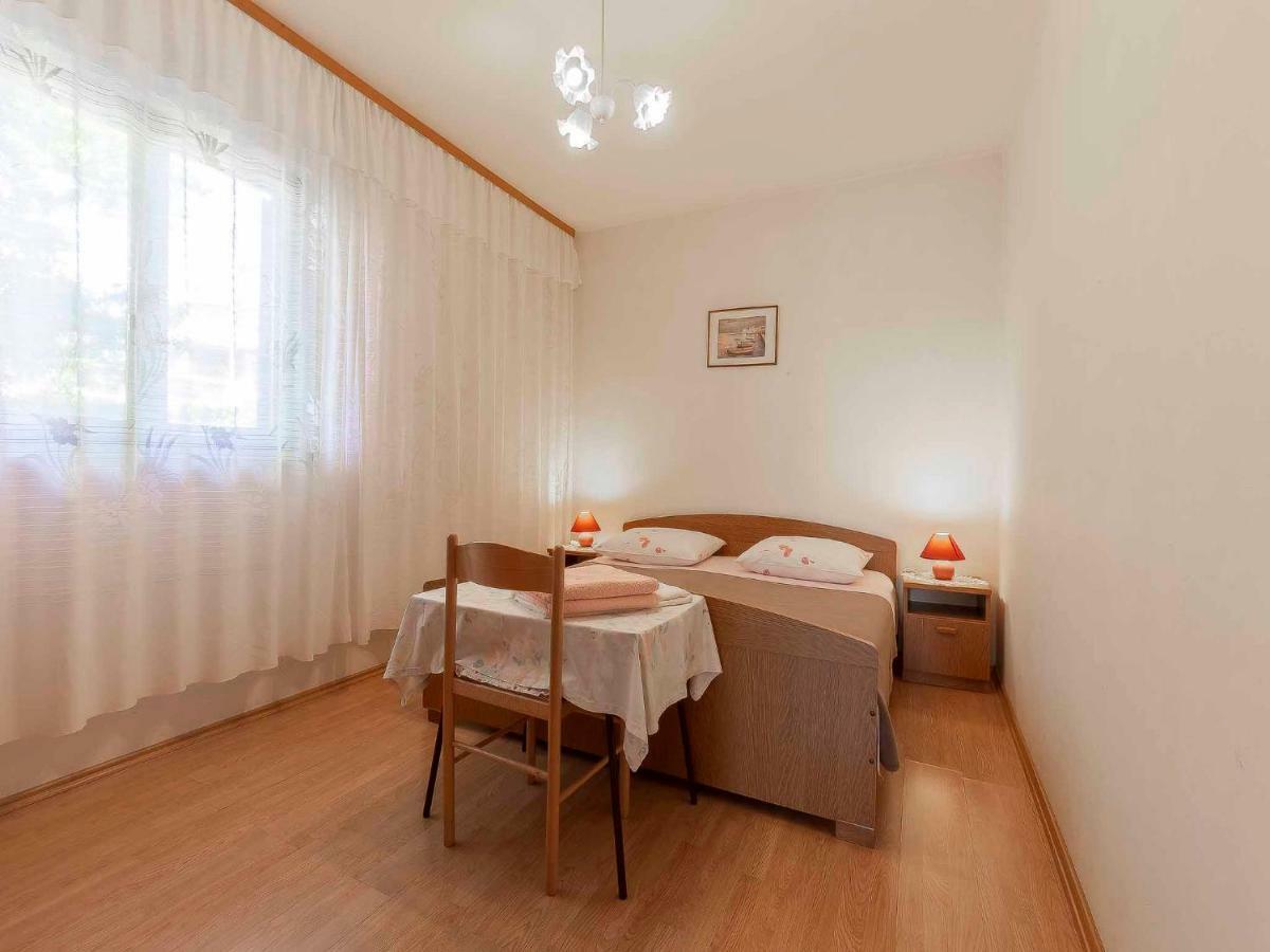 Apartamento Mira Poreč Exterior foto